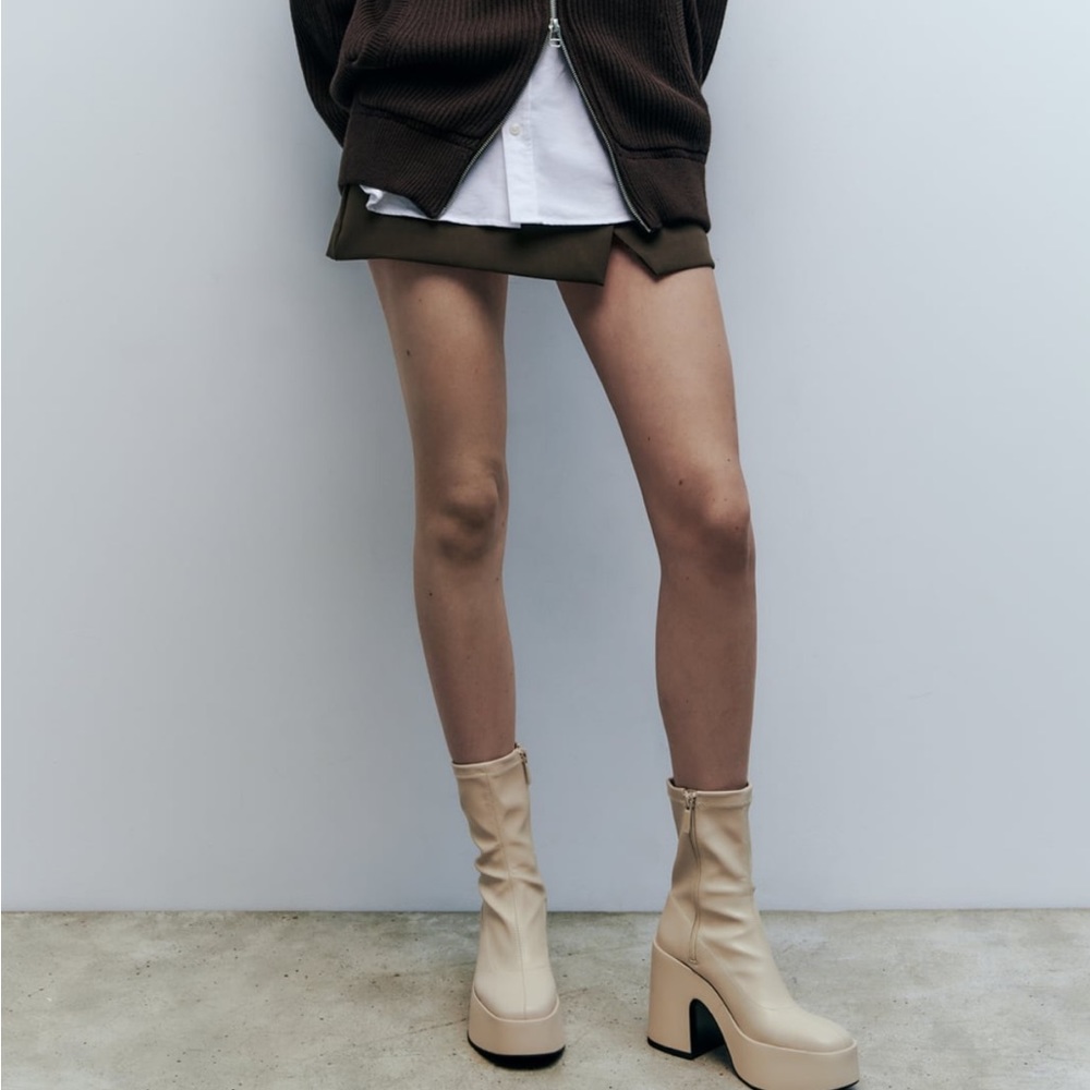 Zara cream platform boots Sz 39